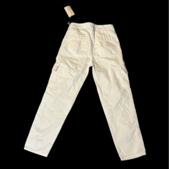 Universal Thread White Jeans- NWT - Picture 3 of 7